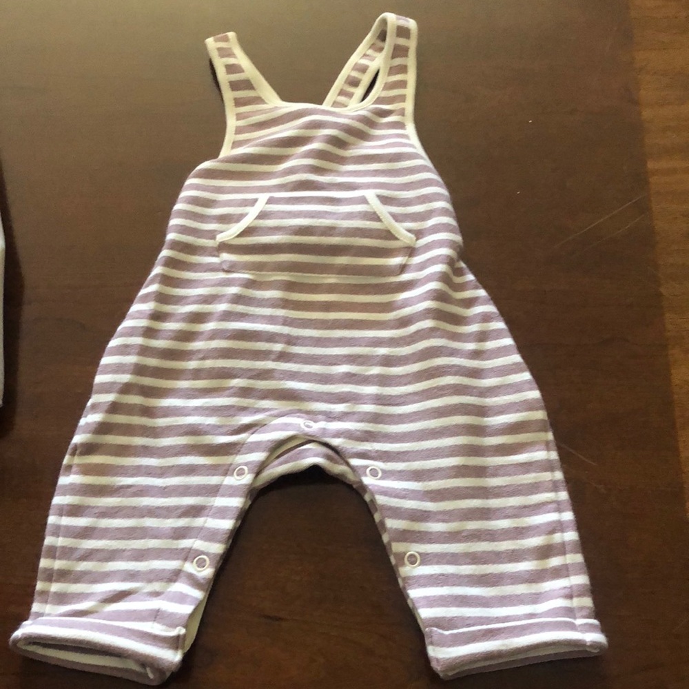 Peek brand romper 0-3mi -NWT
